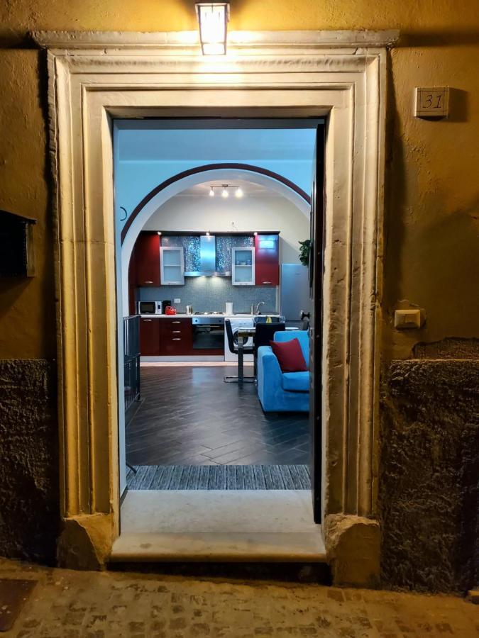 Ferienwohnung Casa Del Fiore Sulmona Exterior foto